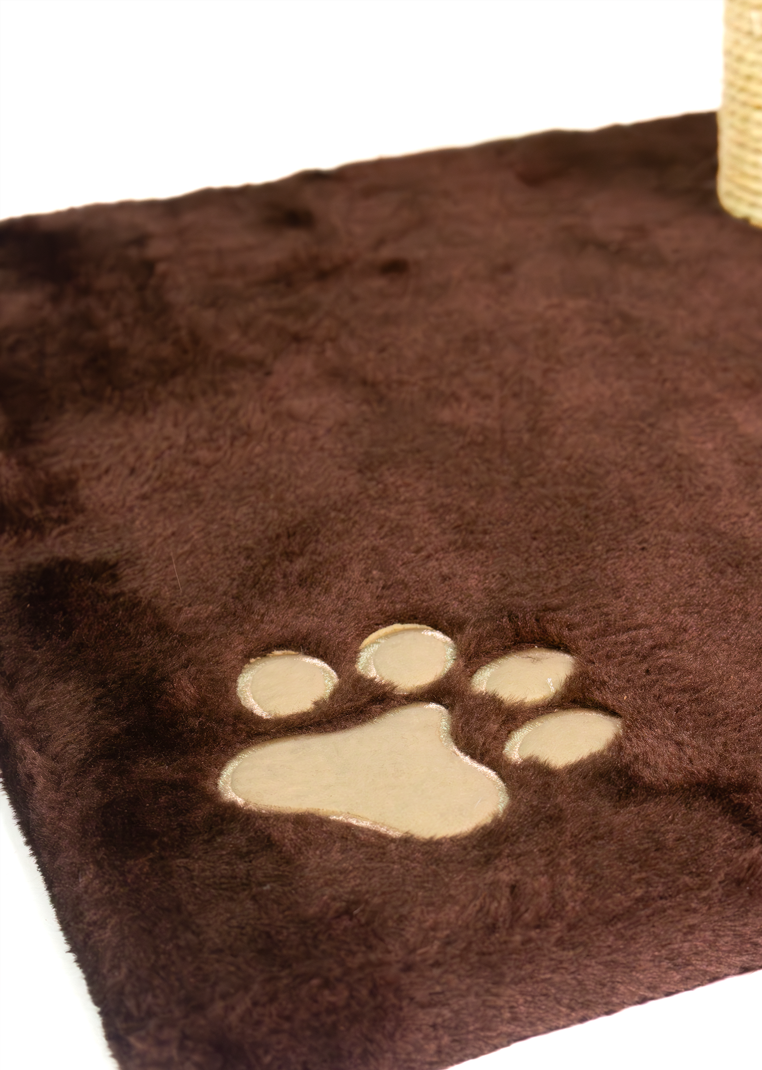 Claw Cat Scratcher - sisal  Big Cat screatcher design for big cats  ,in Qatar by catsy, Detailed view .