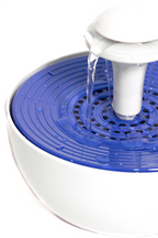 Round Cat water Fountain -Automatic Water fountain in Qatar .smooth  water falling quite and modern design .detailed  view 